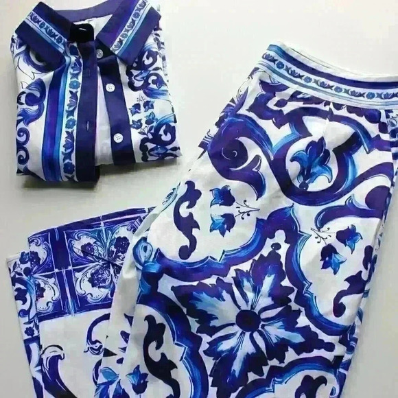 Navy Blue and white 2 piece set - Picture 1 of 5